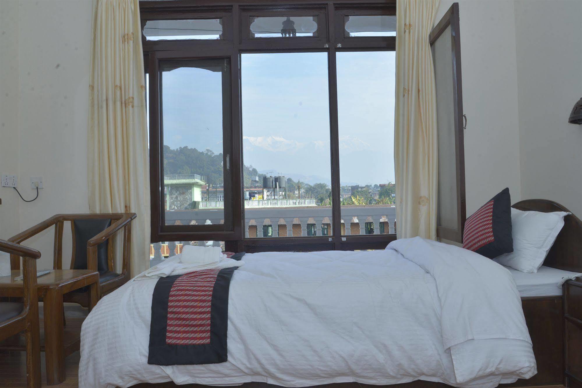 Hotel Dream Pokhara Exteriör bild
