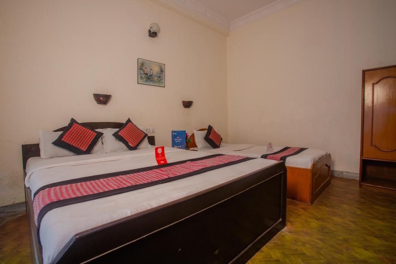 Hotel Dream Pokhara Exteriör bild